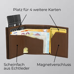 Lade das Bild in den Galerie-Viewer, 43693613220106;Scheinfach aus Echtleder;Unser Cardholder verfügt über ein elegantes Echtleder-Scheinfach und bietet Platz für bis zu vier zusätzliche Karten neben den sieben im Aluminium-Case.
